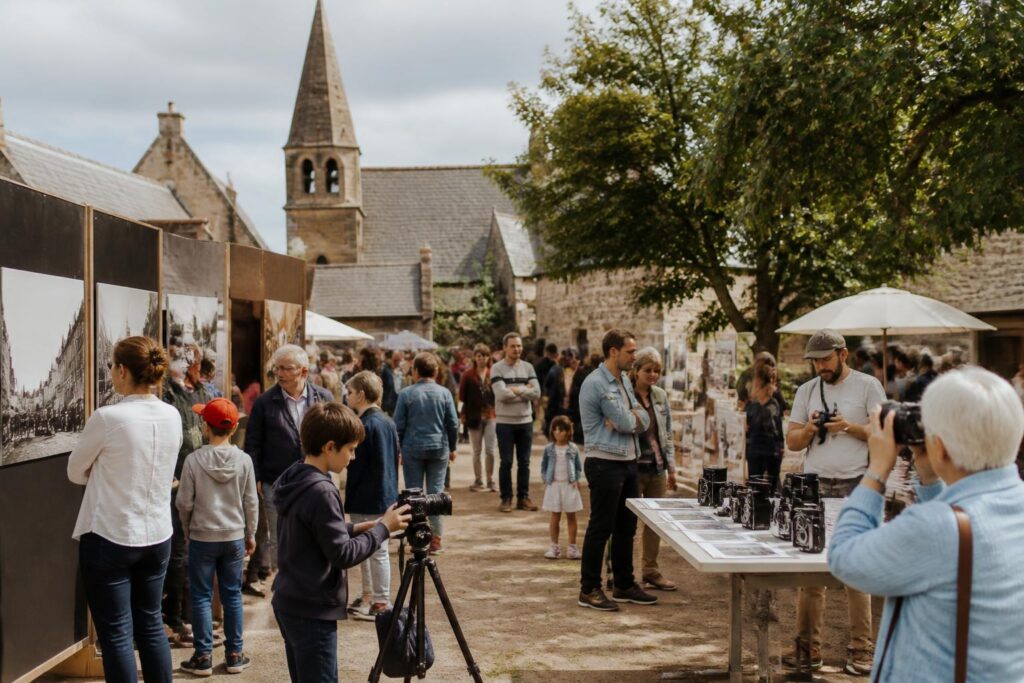 plœmeur fête les 200 ans de la photographie avec un riche programme culturel mêlant expositions, ateliers et événements pour tous les passionnés d'art et d'histoire.