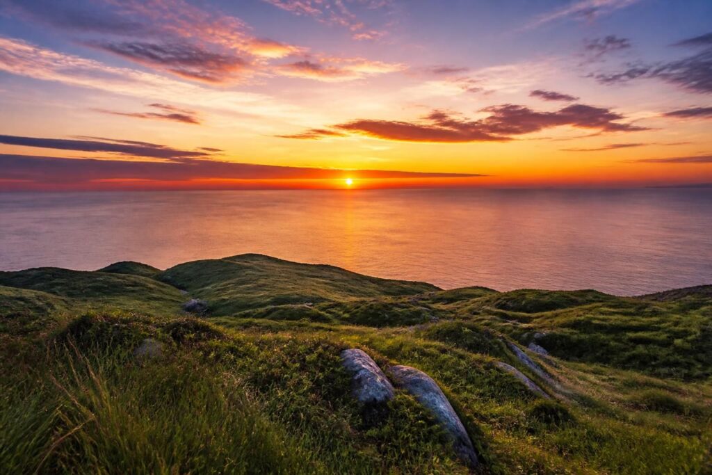 découvrez comment la photographie des vastes horizons peut devenir une véritable thérapie pour l'âme, apportant sérénité et apaisement à travers chaque image capturée.