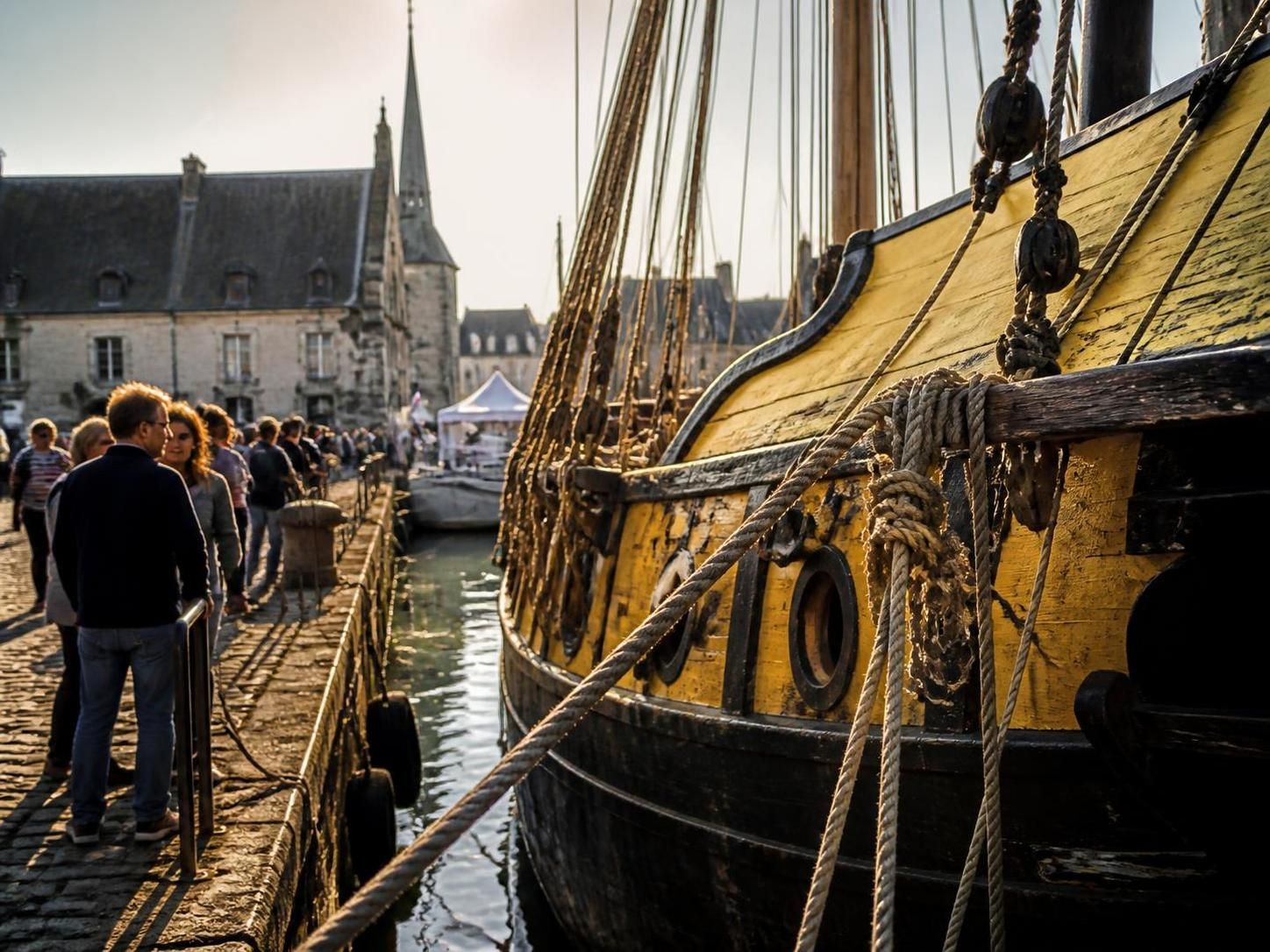 Entre captures marines, promenades en mer et théâtre : découvrez les incontournables des Journées du patrimoine dans... 7 explorez les incontournables des journées du patrimoine avec des captures marines, des promenades en mer et des spectacles de théâtre pour une expérience culturelle unique.
